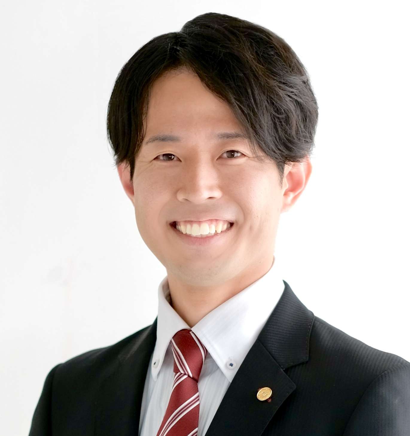 糸賀行政書士事務所 代表行政書士 糸賀政貴